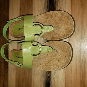 Cabin Creek SZ 9 Man Made EUC